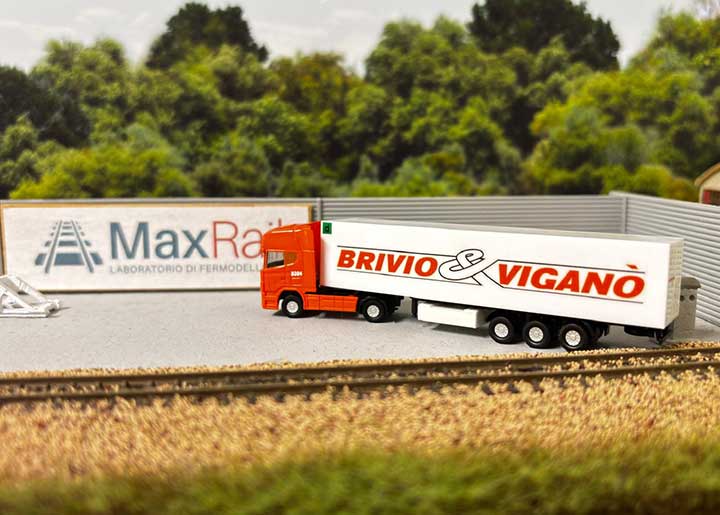 Autoarticolato "Brivio e VIgano"